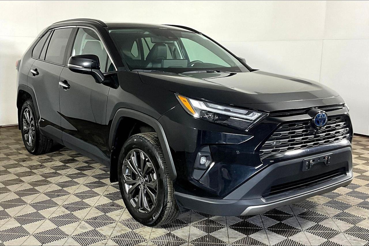 2024 Toyota RAV4 Hybrid Limited AWD Photo