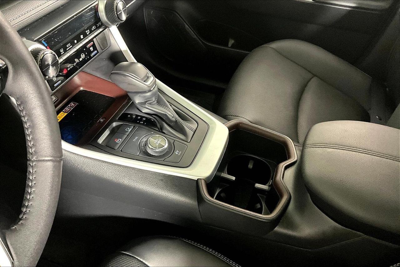 2024 Toyota RAV4 Hybrid Limited AWD Photo