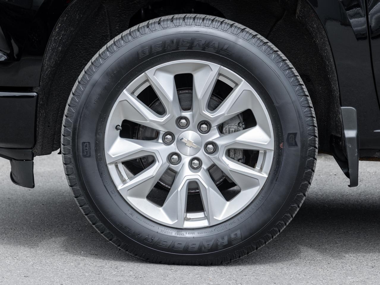 2022 Chevrolet Silverado 1500 CREW CAB   2.7L 4 CYL   LOCAL TRADE Photo