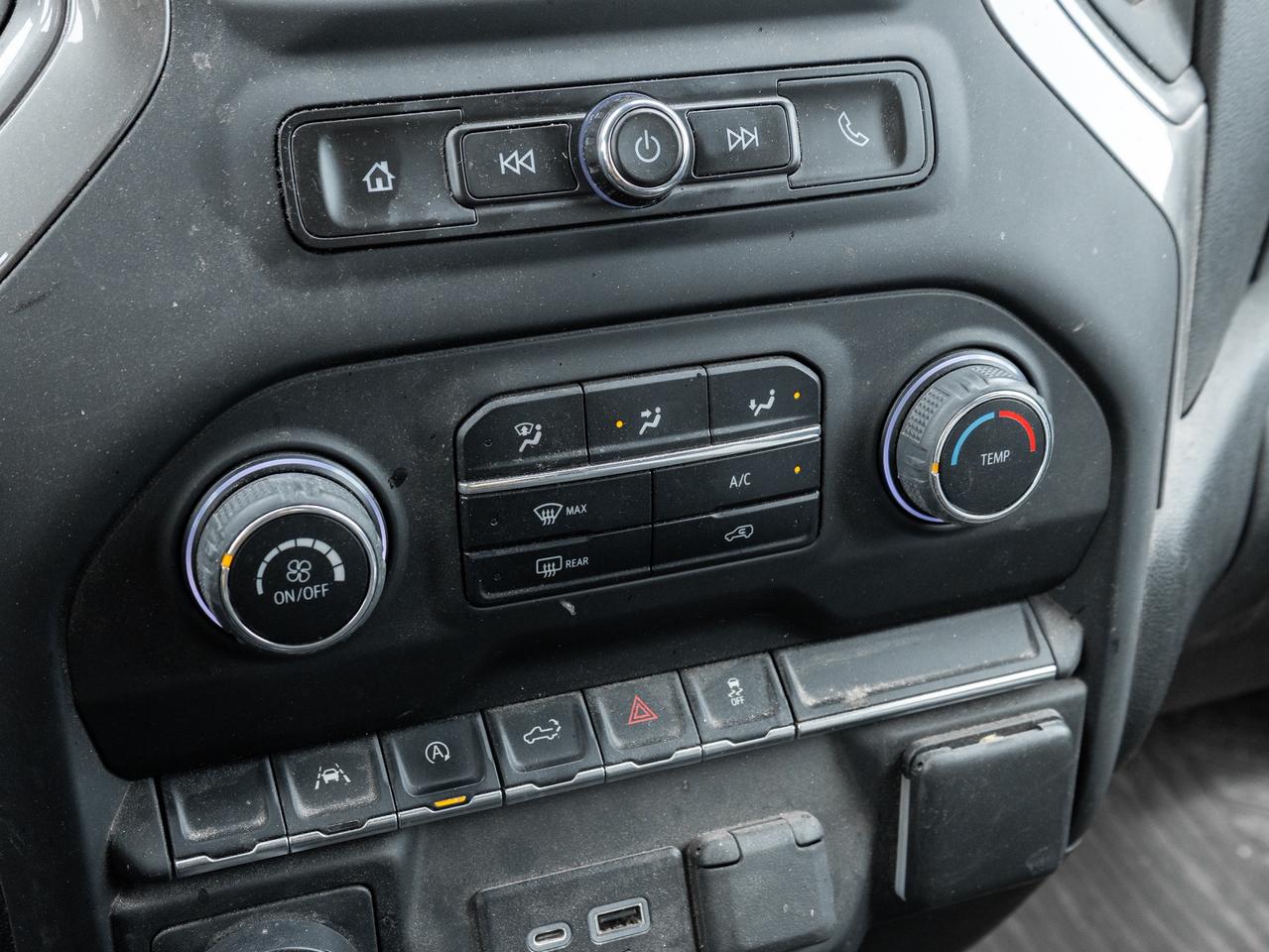 2022 Chevrolet Silverado 1500 CREW CAB   2.7L 4 CYL   LOCAL TRADE Photo