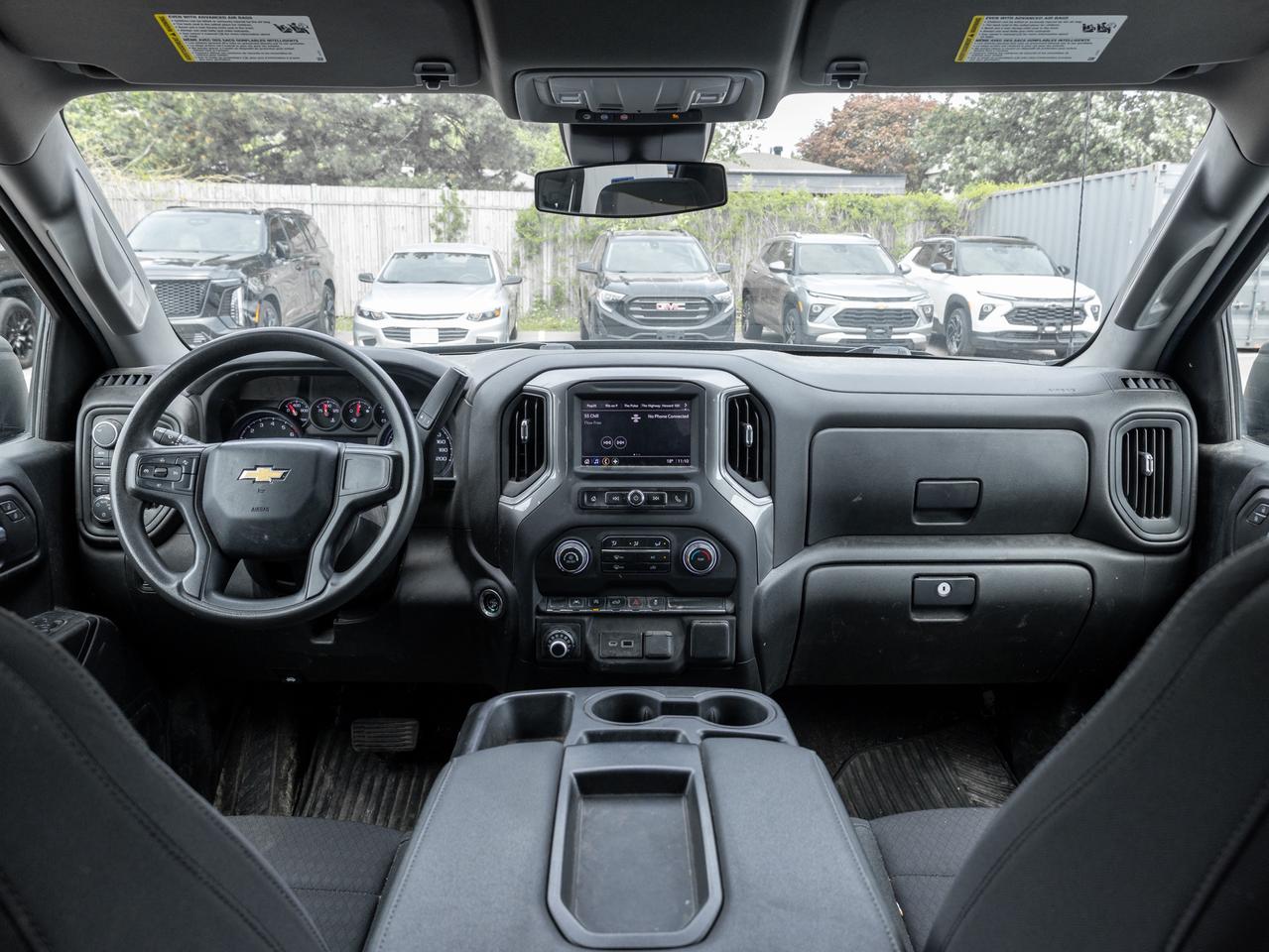 2022 Chevrolet Silverado 1500 CREW CAB   2.7L 4 CYL   LOCAL TRADE Photo