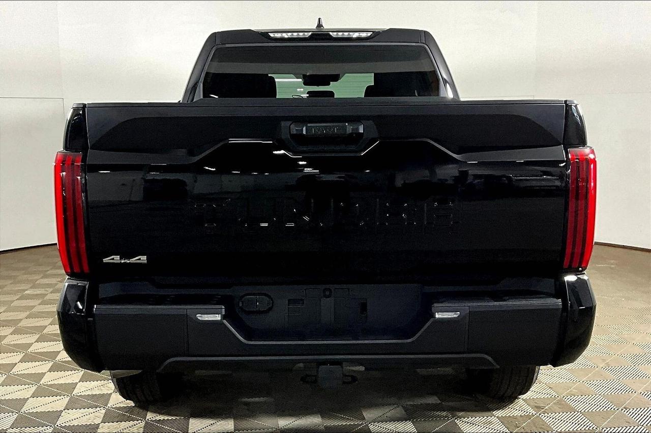 2026 Toyota Tundra 4x4 Crewmax SR5 Long Bed Photo