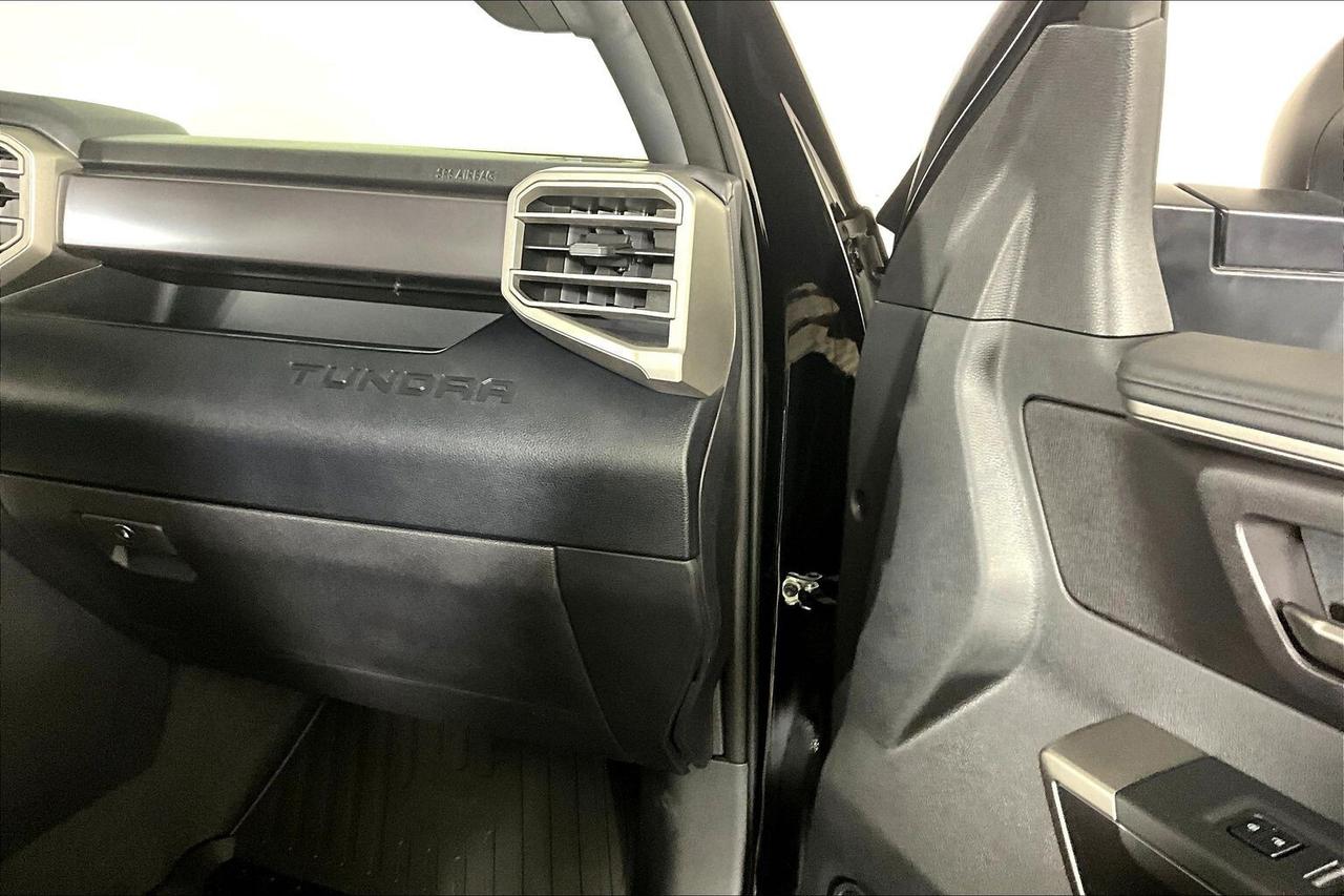 2026 Toyota Tundra 4x4 Crewmax SR5 Long Bed Photo