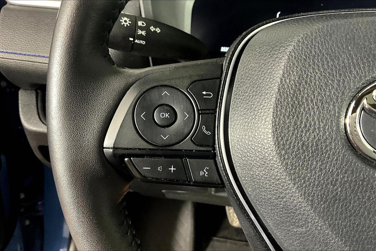2024 Toyota RAV4 HYBRID XSE AWD Photo