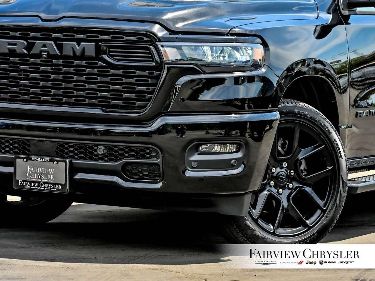 2026 RAM 1500 Sport 4x4 Crew Cab 5'7 Box NIGHT EDITION   PANO ROOF   LEATHER   HARMAN KARDON   14.4 SCREEN   LEVEL 1 Photo