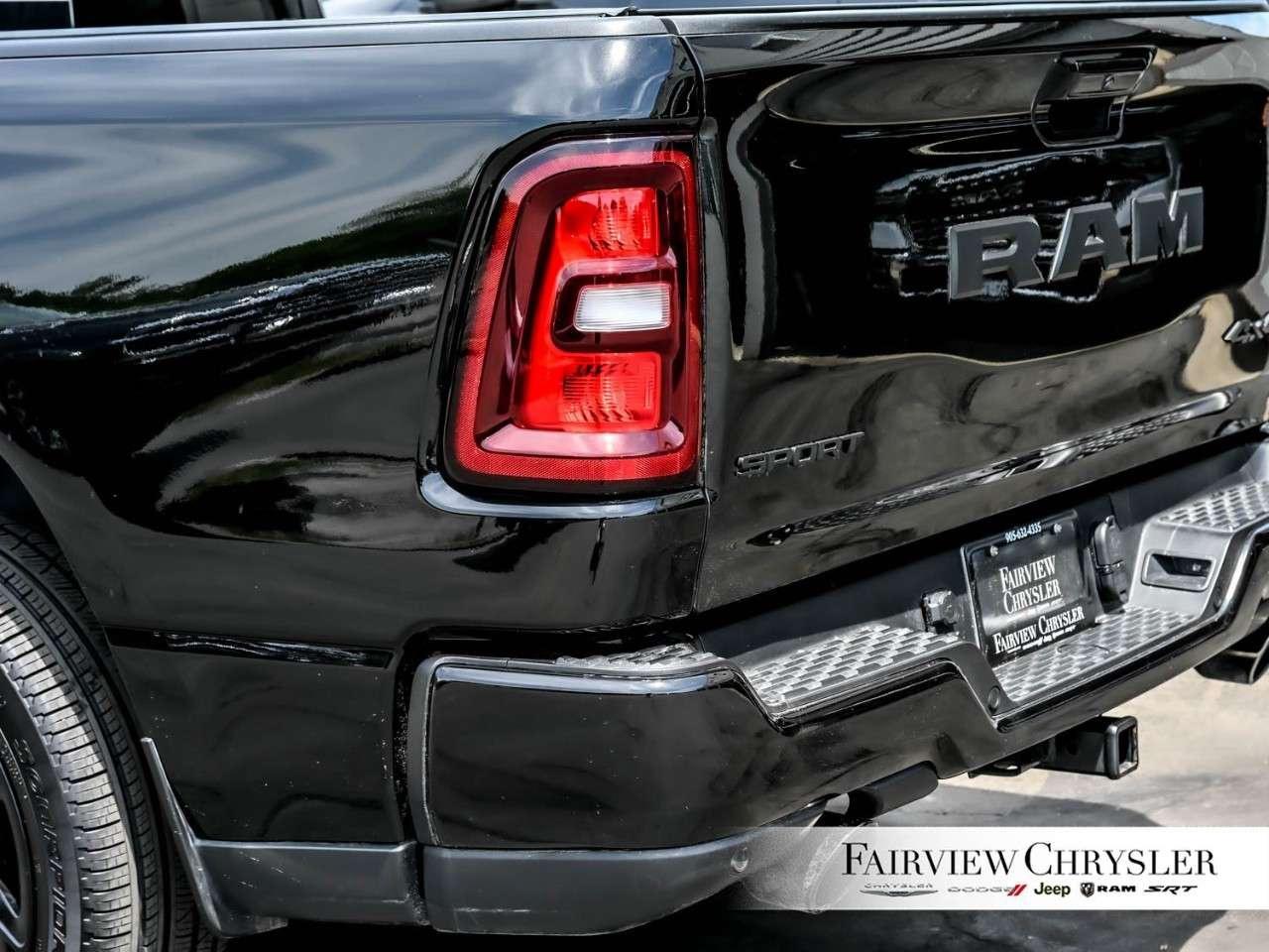 2026 RAM 1500 Sport 4x4 Crew Cab 5'7 Box NIGHT EDITION   PANO ROOF   LEATHER   HARMAN KARDON   14.4 SCREEN   LEVEL 1 Photo