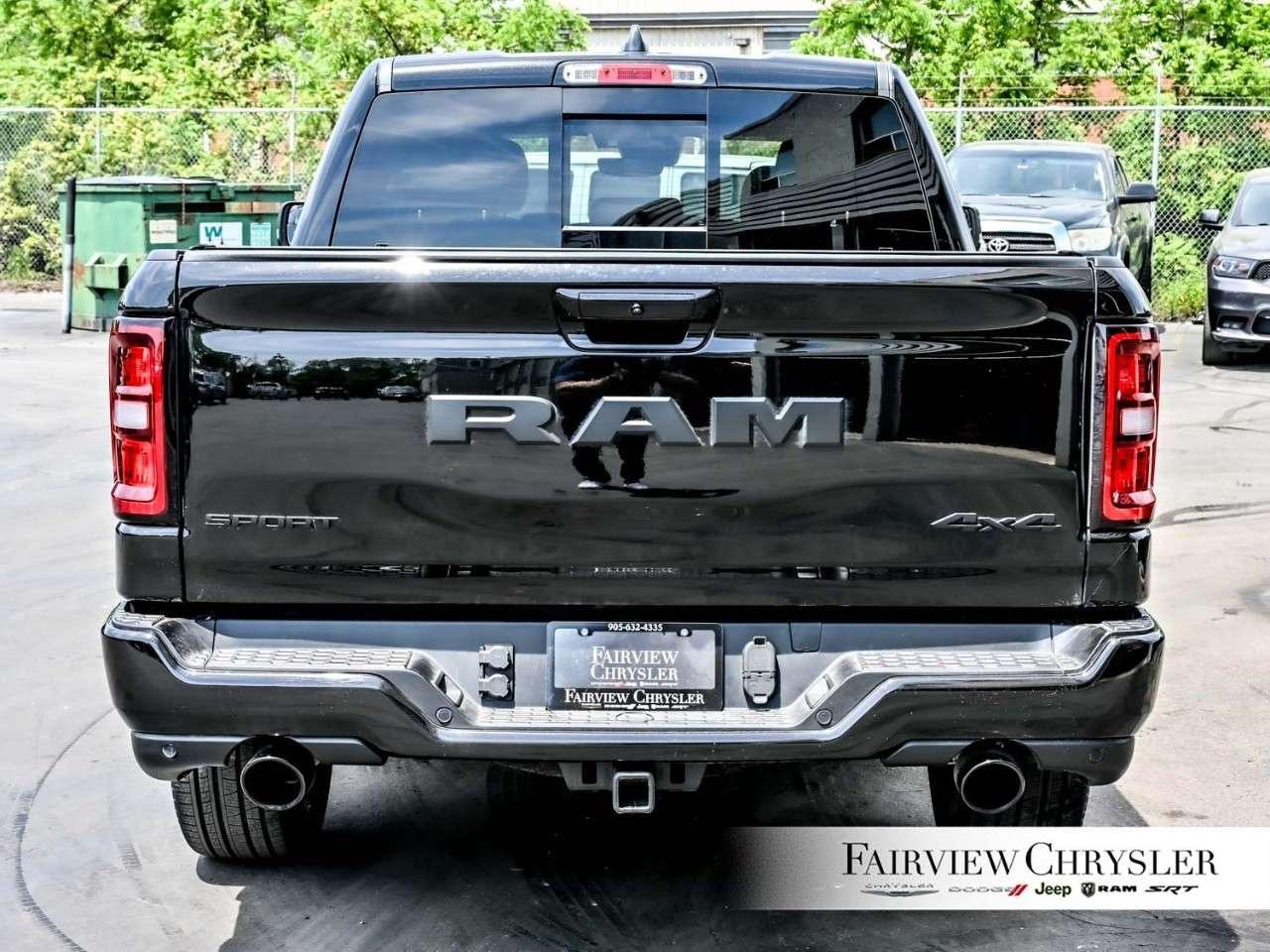 2026 RAM 1500 Sport 4x4 Crew Cab 5'7 Box NIGHT EDITION   PANO ROOF   LEATHER   HARMAN KARDON   14.4 SCREEN   LEVEL 1 Photo