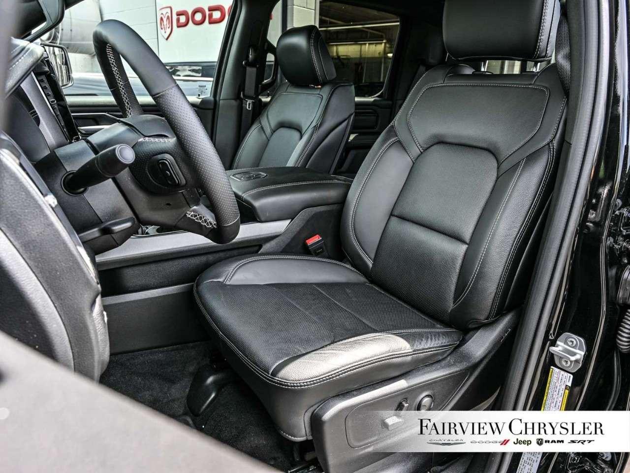 2026 RAM 1500 Sport 4x4 Crew Cab 5'7 Box NIGHT EDITION   PANO ROOF   LEATHER   HARMAN KARDON   14.4 SCREEN   LEVEL 1 Photo