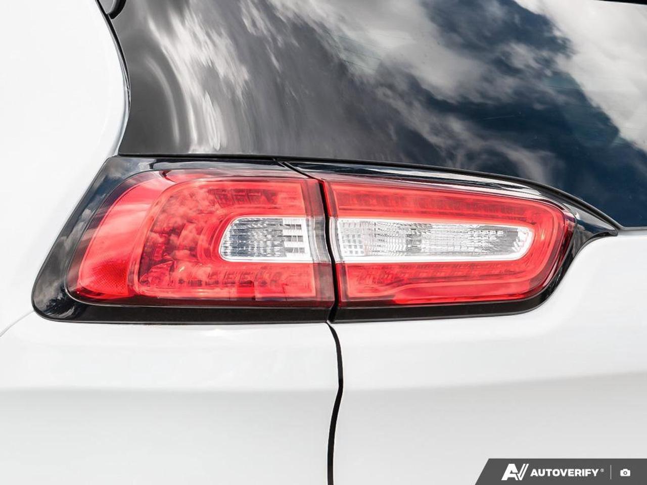 2018 Jeep Cherokee Trailhawk Photo