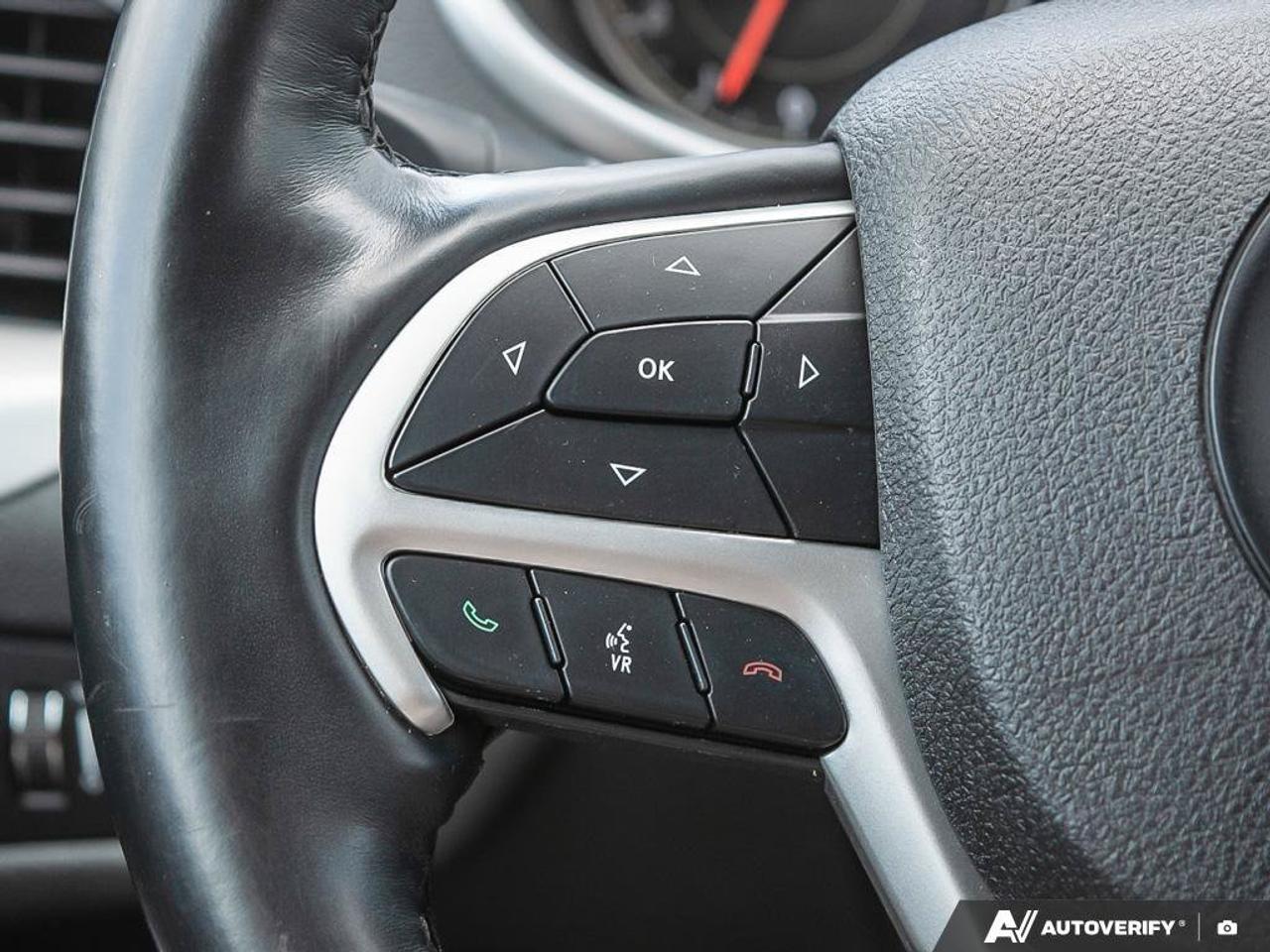 2018 Jeep Cherokee Trailhawk Photo