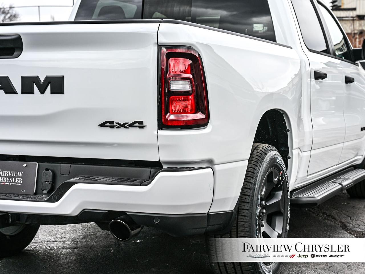 2026 RAM 1500 Tradesman BLACK EXPRESS   BUCKETS   RUNNING BOARDS Photo