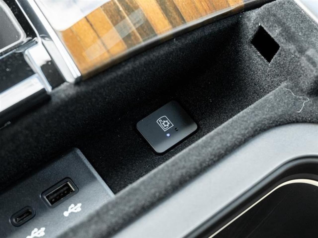 2026 Cadillac Escalade Platinum Sport 4dr 4x4 Photo