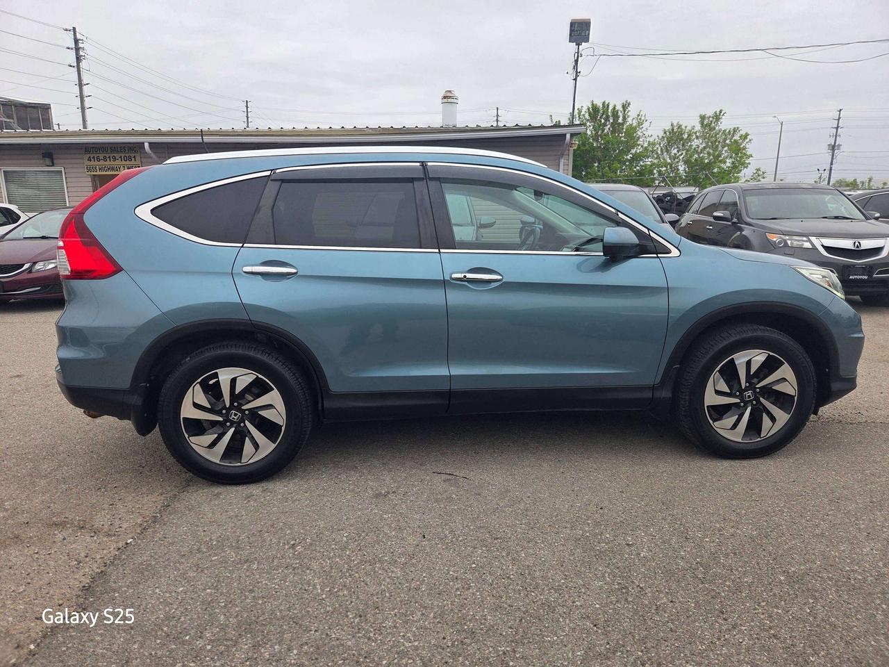 2015 Honda CR-V Touring Photo