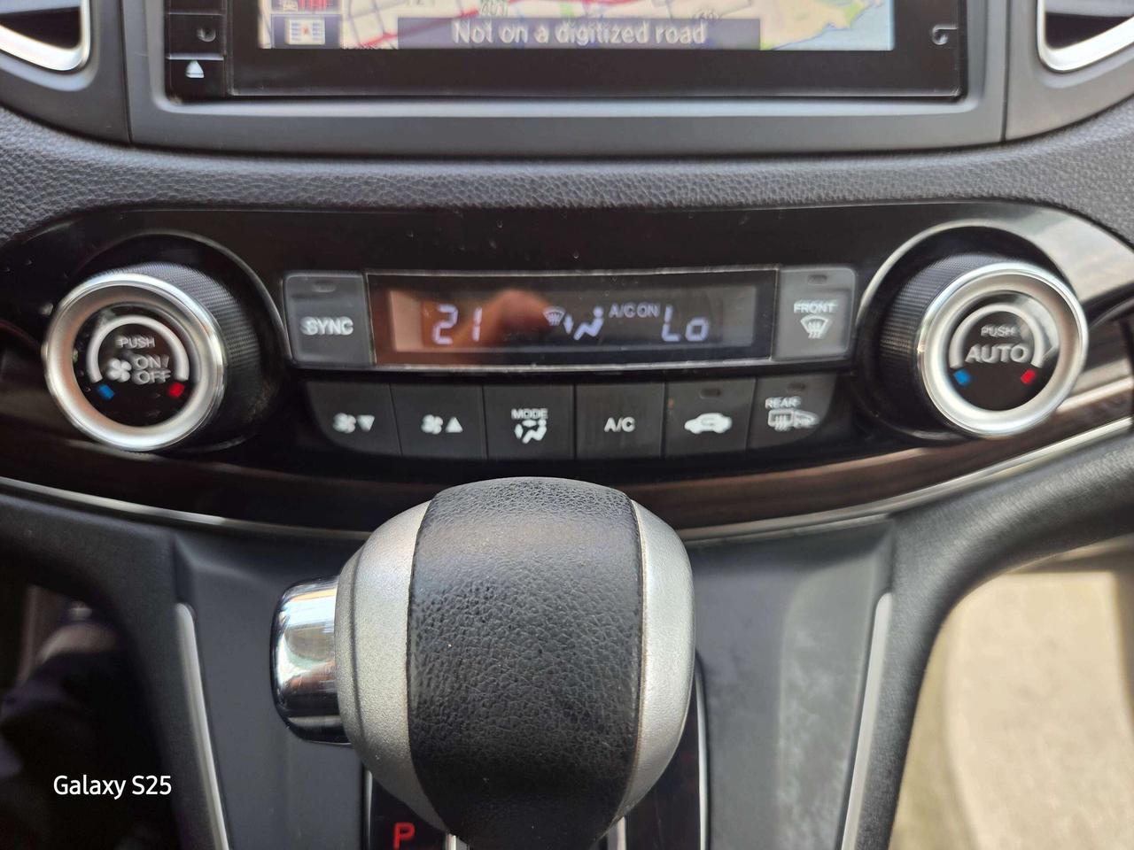 2015 Honda CR-V Touring Photo