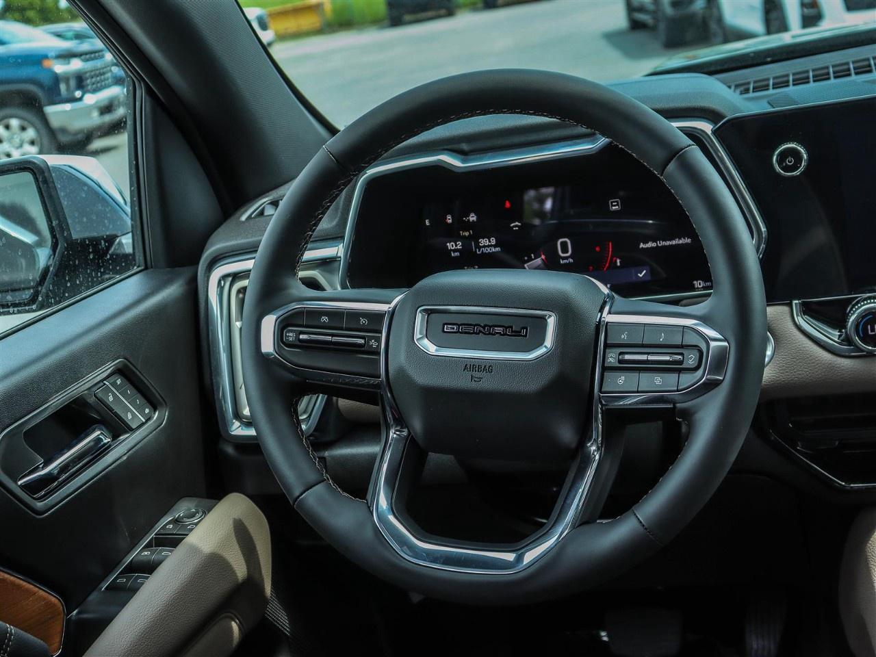 2026 GMC Canyon Crew Cab Short Box 4-Wheel Drive Denali Photo