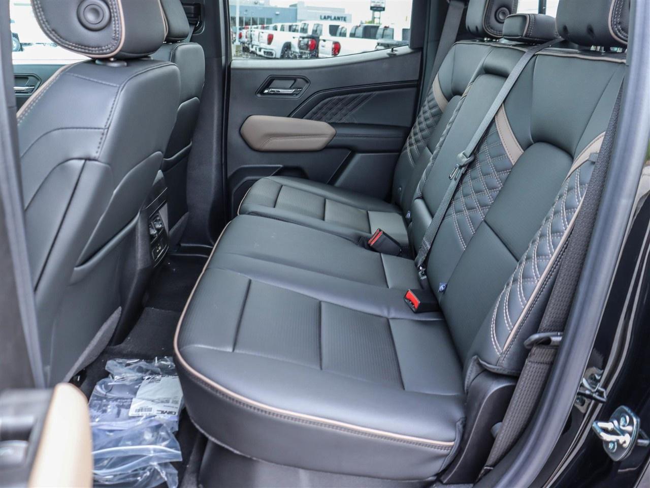 2026 GMC Canyon Crew Cab Short Box 4-Wheel Drive Denali Photo