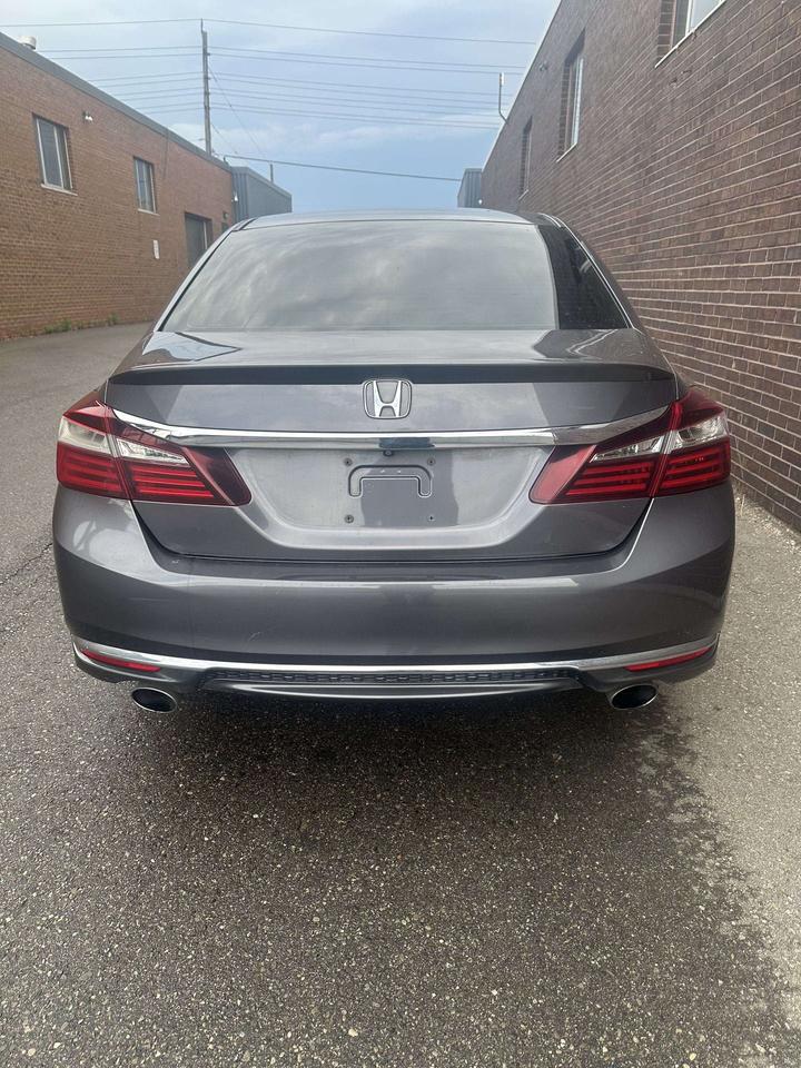 2017 Honda Accord SPORT PKG, SUNROOF, ALLOYS, CAR PLAY, BACKUP CAM Photo