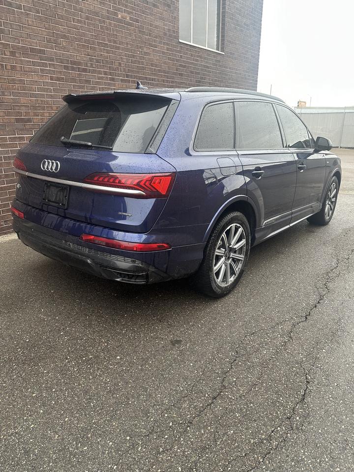2021 Audi Q7 PROGRESSIV, S-LINE, NAVI, SUNROOF, AWD, CAMERA Photo3