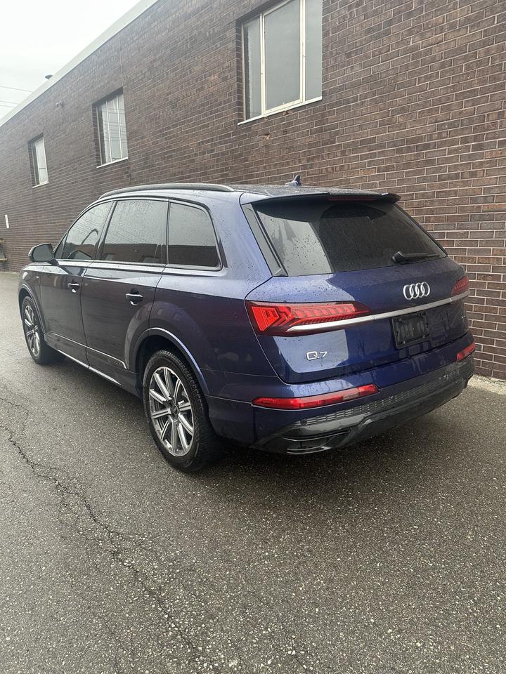 2021 Audi Q7 PROGRESSIV, S-LINE, NAVI, SUNROOF, AWD, CAMERA Photo