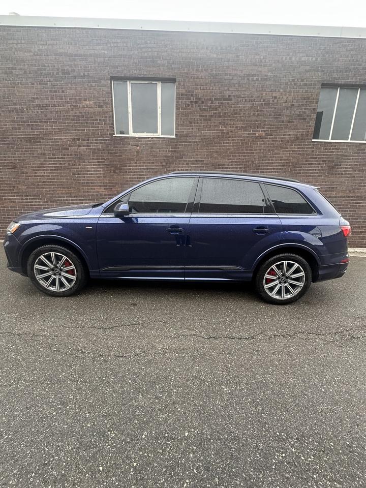 2021 Audi Q7 PROGRESSIV, S-LINE, NAVI, SUNROOF, AWD, CAMERA Photo