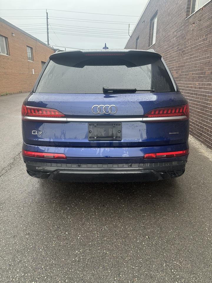 2021 Audi Q7 PROGRESSIV, S-LINE, NAVI, SUNROOF, AWD, CAMERA Photo