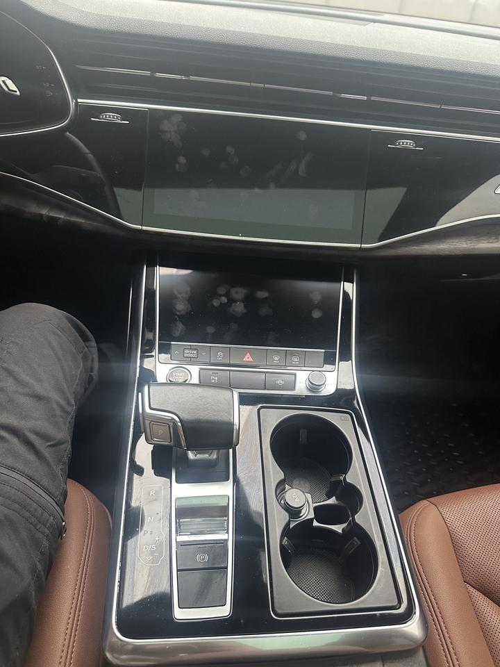 2021 Audi Q7 PROGRESSIV, S-LINE, NAVI, SUNROOF, AWD, CAMERA Photo