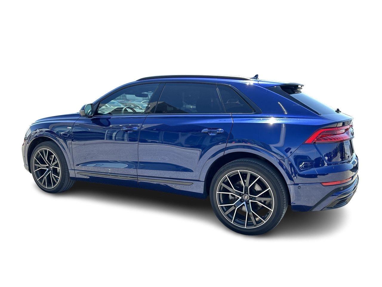 2023 Audi Q8 55 3.0T Progressiv quattro 8sp Tiptronic    Black Photo