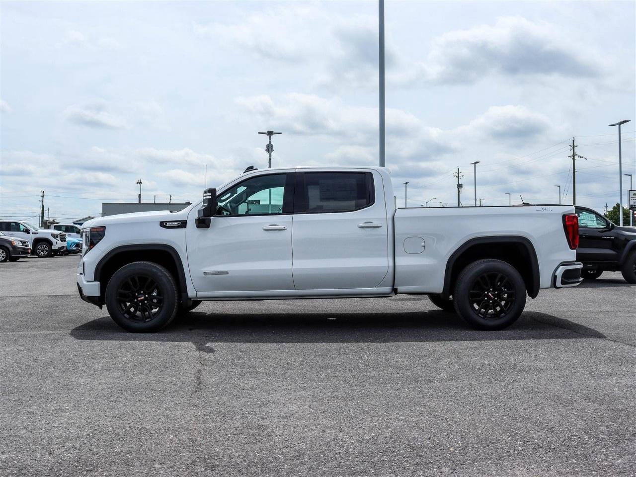 2026 GMC Sierra 1500 Crew Cab Standard Box 4-Wheel Drive Elevation Photo2