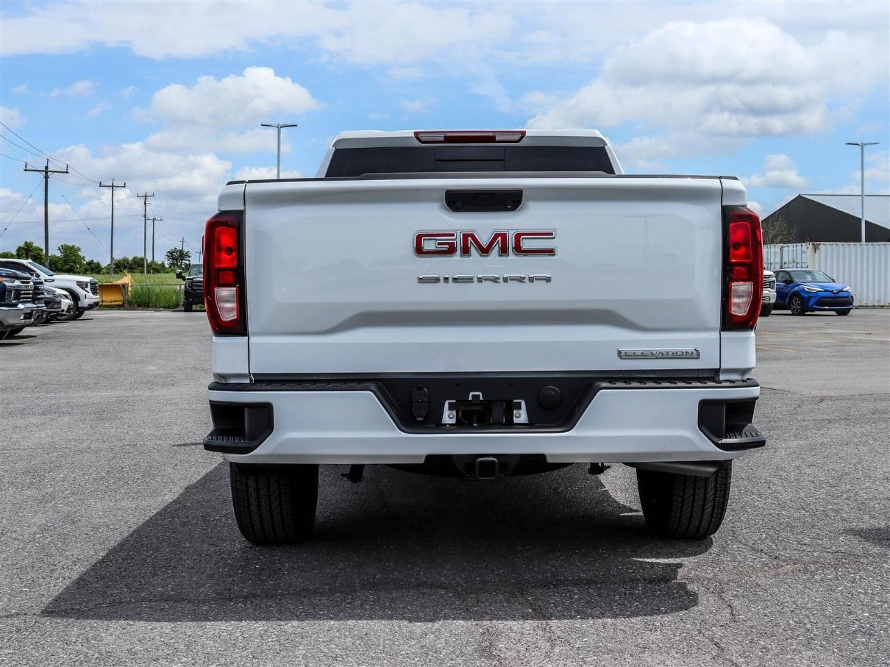 2026 GMC Sierra 1500 Crew Cab Standard Box 4-Wheel Drive Elevation Photo