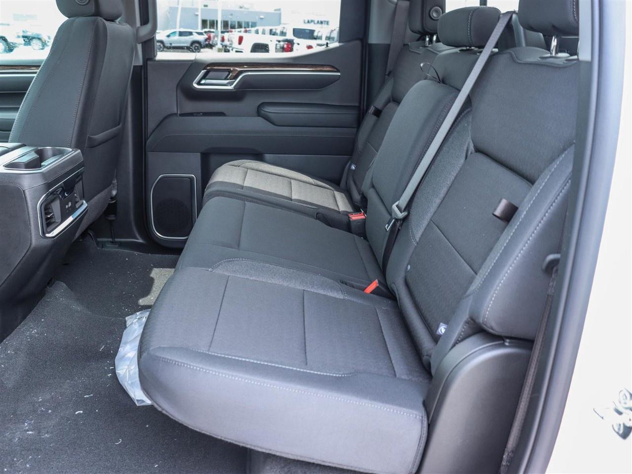 2026 GMC Sierra 1500 Crew Cab Standard Box 4-Wheel Drive Elevation Photo