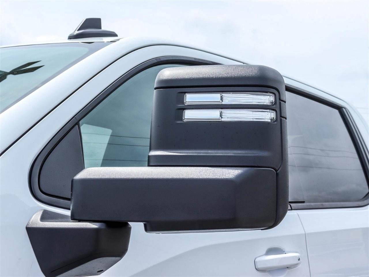 2026 GMC Sierra 1500 Crew Cab Standard Box 4-Wheel Drive Elevation Photo