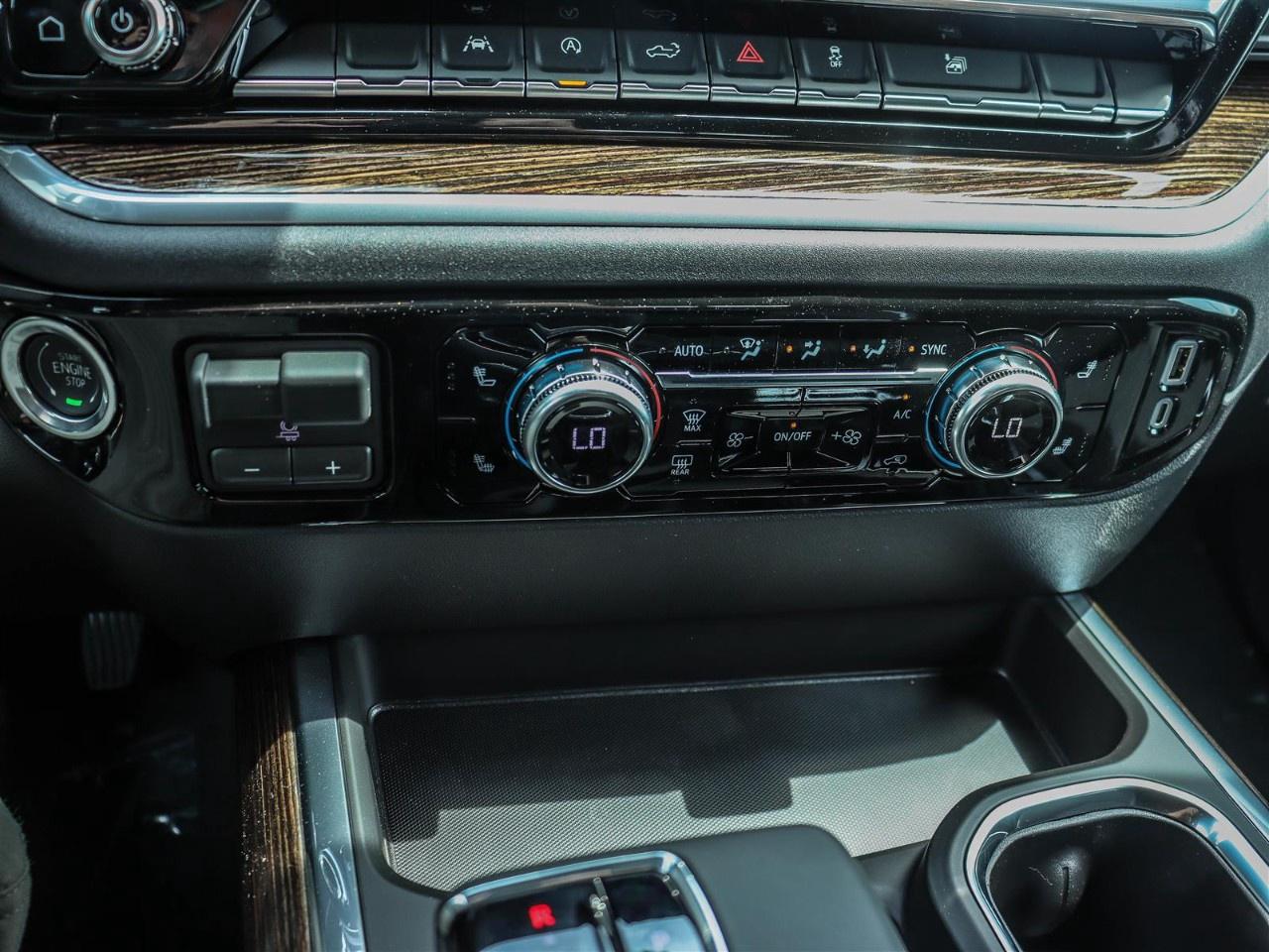 2026 GMC Sierra 1500 Crew Cab Standard Box 4-Wheel Drive Elevation Photo