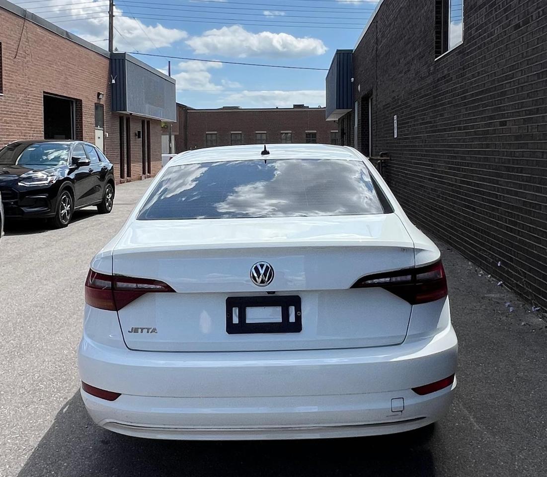 2019 Volkswagen Jetta COMFORTLINE FWD, BACKUP CAMERA, APPLE CARPLAY Photo