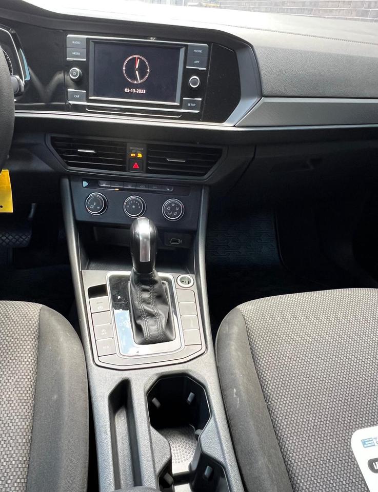 2019 Volkswagen Jetta COMFORTLINE FWD, BACKUP CAMERA, APPLE CARPLAY Photo