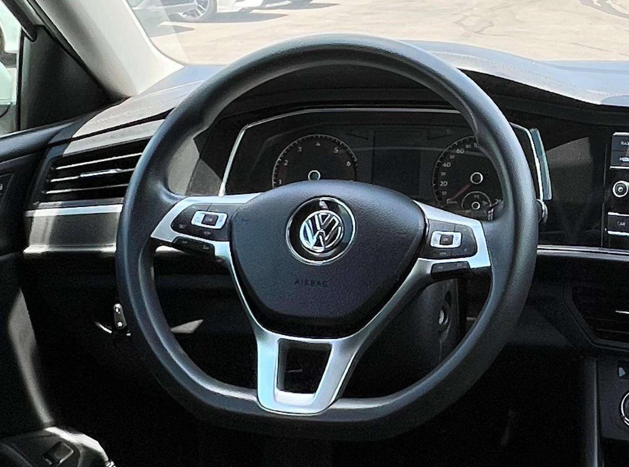 2019 Volkswagen Jetta COMFORTLINE FWD, BACKUP CAMERA, APPLE CARPLAY Photo