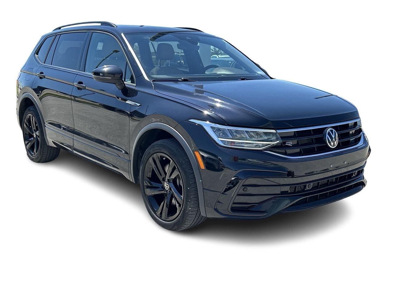 2023 Volkswagen Tiguan Comfortline R-Line Black 2.0T 8sp at w/Tip 4M   Co Photo