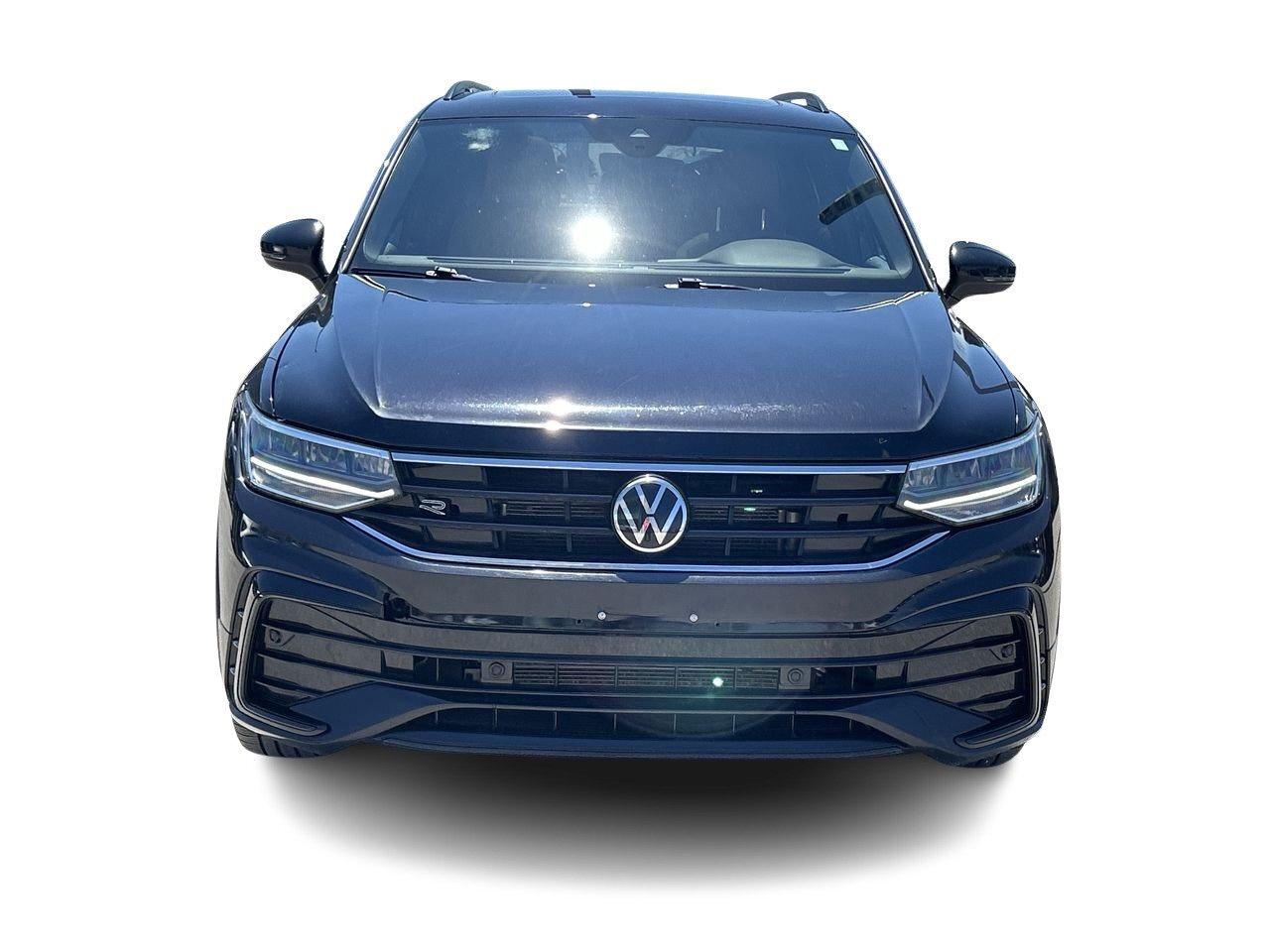 2023 Volkswagen Tiguan Comfortline R-Line Black 2.0T 8sp at w/Tip 4M   Co Photo3