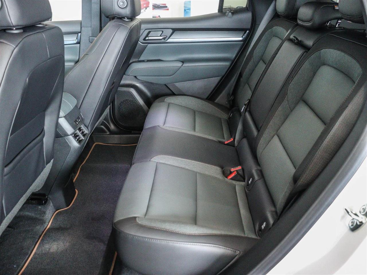 2026 GMC Terrain AWD AT4 Photo