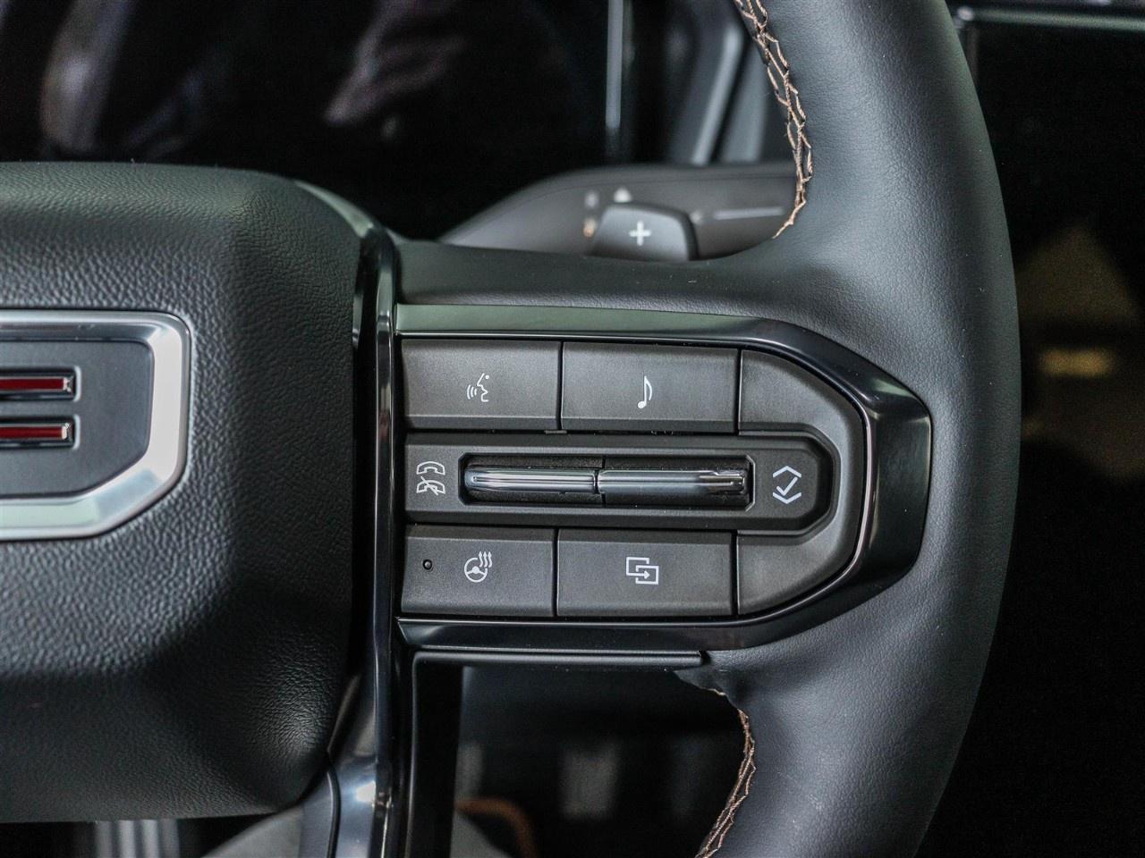 2026 GMC Terrain AWD AT4 Photo