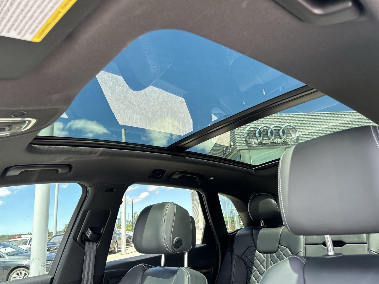 2023 Audi SQ5 3.0T Progressiv quattro 8sp Tiptronic   Black Opti Photo