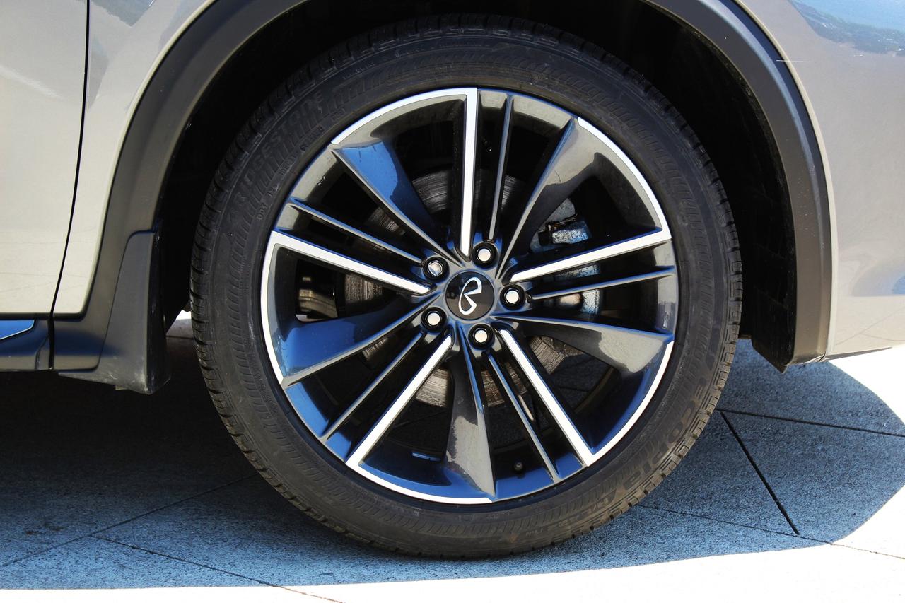 2025 Infiniti QX50 sport Photo