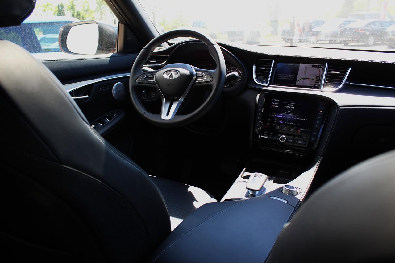 2025 Infiniti QX50 sport Photo