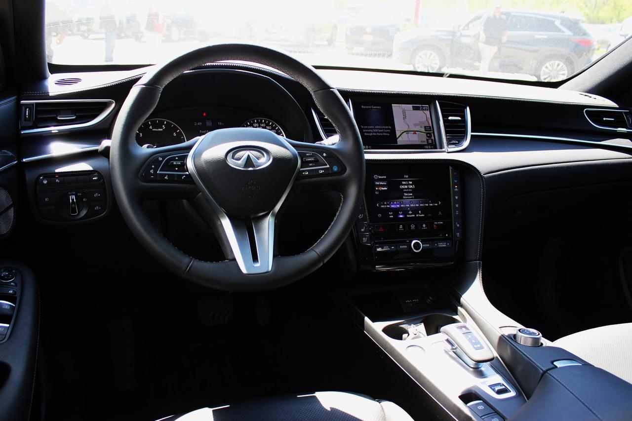 2025 Infiniti QX50 sport Photo