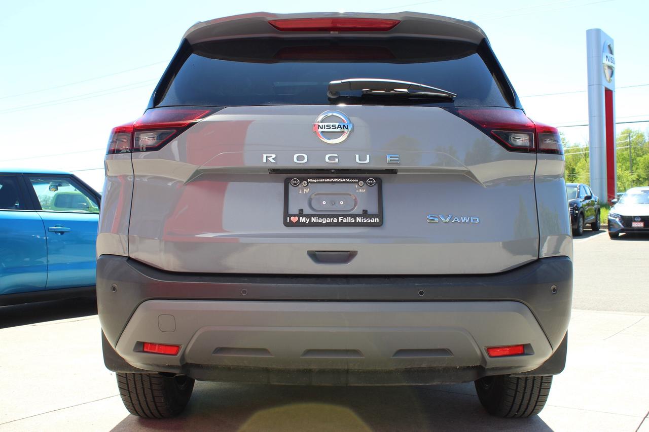 2021 Nissan Rogue SV Photo4