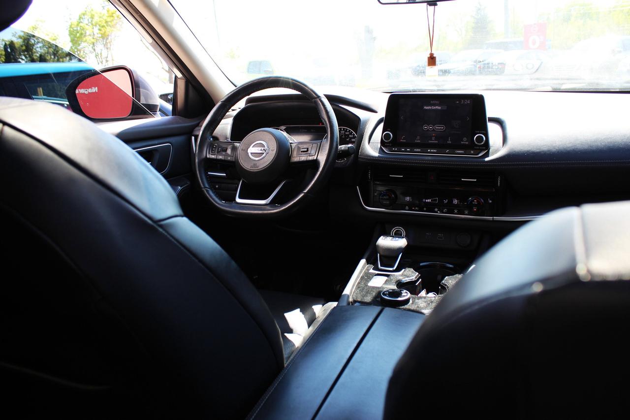 2021 Nissan Rogue SV Photo