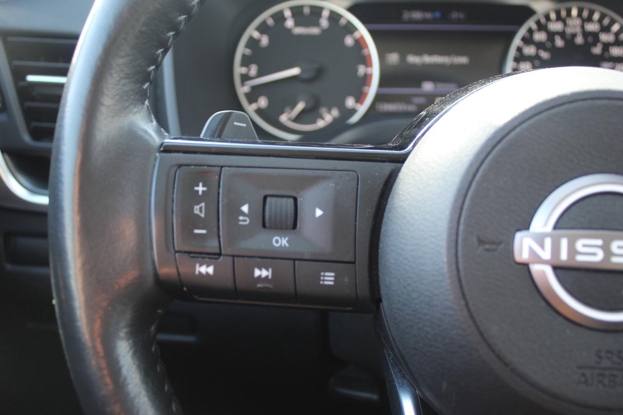 2021 Nissan Rogue SV Photo