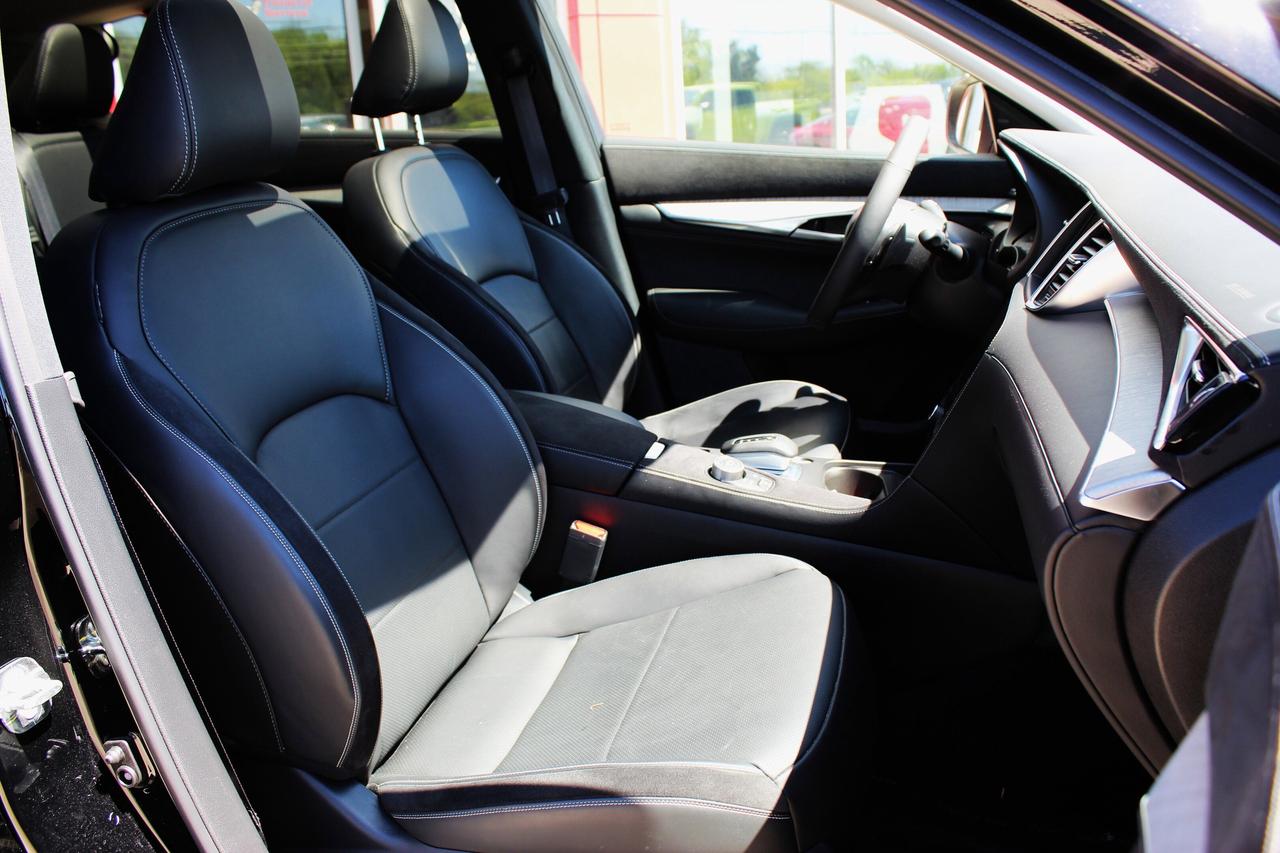 2025 Infiniti QX50 Sensory Photo