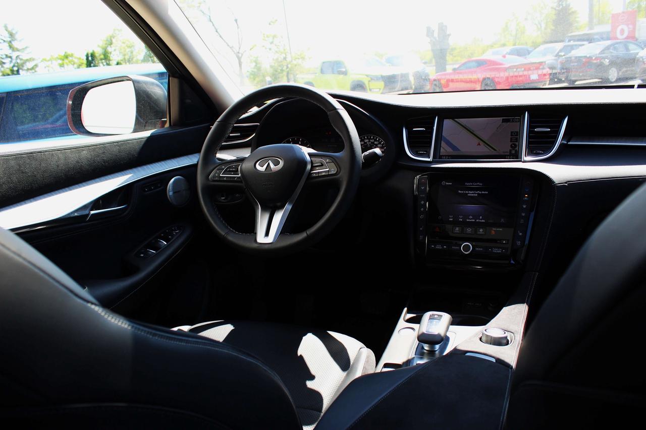 2025 Infiniti QX50 SENSORY / AWD / LOW KILO Photo