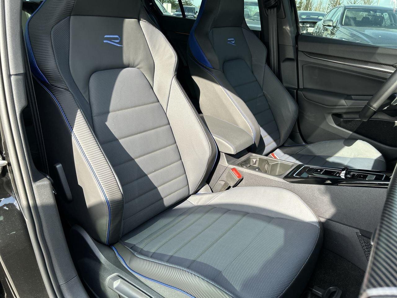 2024 Volkswagen Golf R 2.0T 7Sp at DSG w/Tip   Titan Black with Blue acce Photo