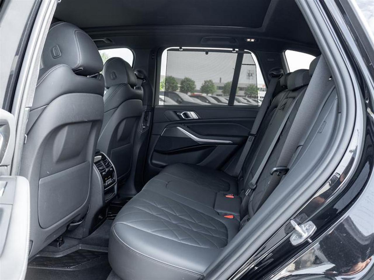 2023 BMW X5 xDrive40i 4dr All-Wheel Drive Sports Activity Vehicle Photo